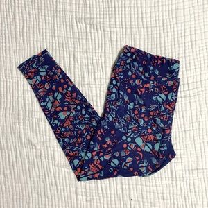 EUC LuLaRoe Leggings Size Tall & Curvy